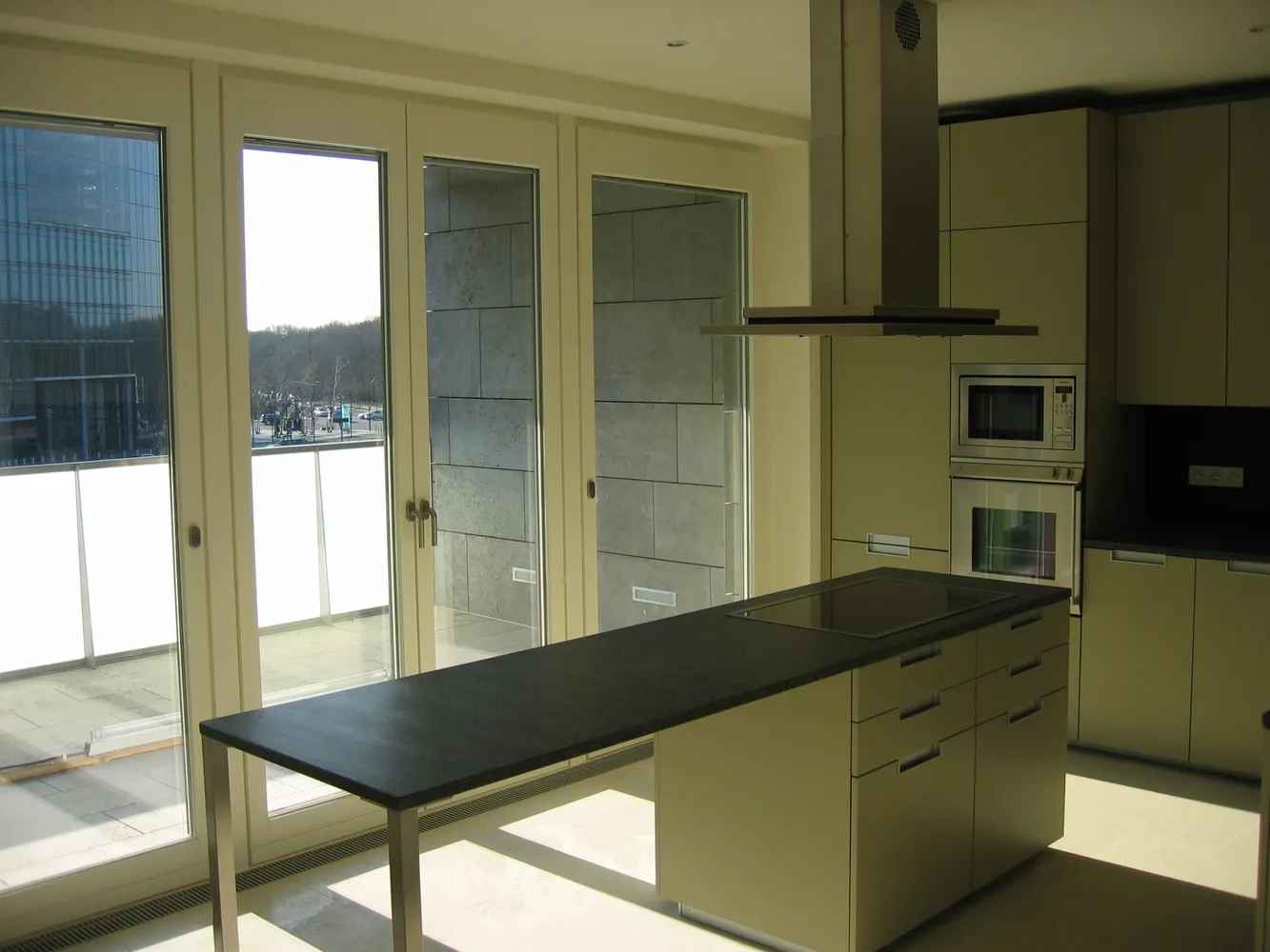 4 Zimmer Wohnung mit 216 m² in Berlin – Bild 4