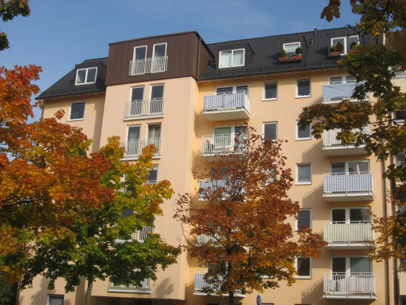 1 room apartment with 37 m² in Munich – Photo 1
