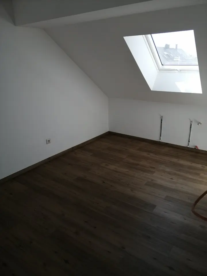 4 Zimmer Wohnung mit 70 m² in Schwetzingen – Bild 2