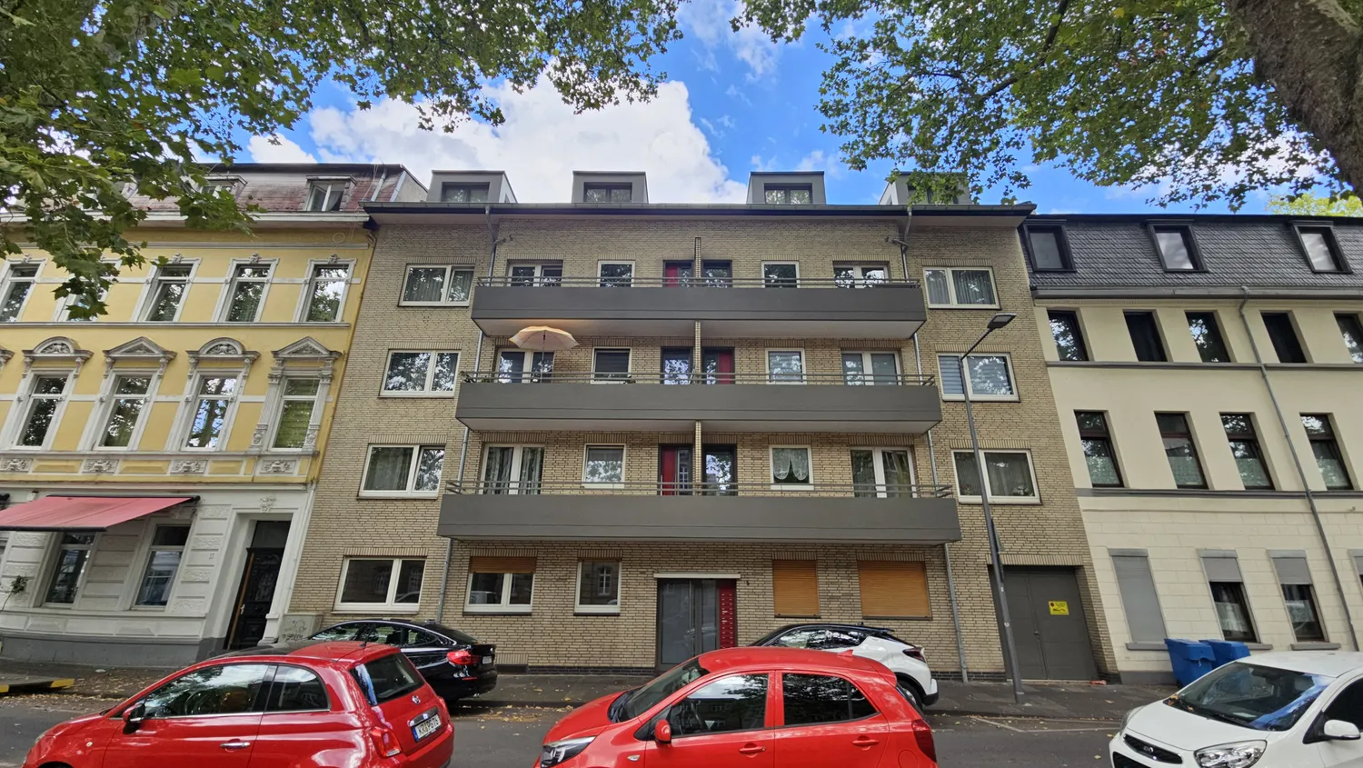 4 Zimmer Wohnung mit 74 m² in Krefeld – Bild 1