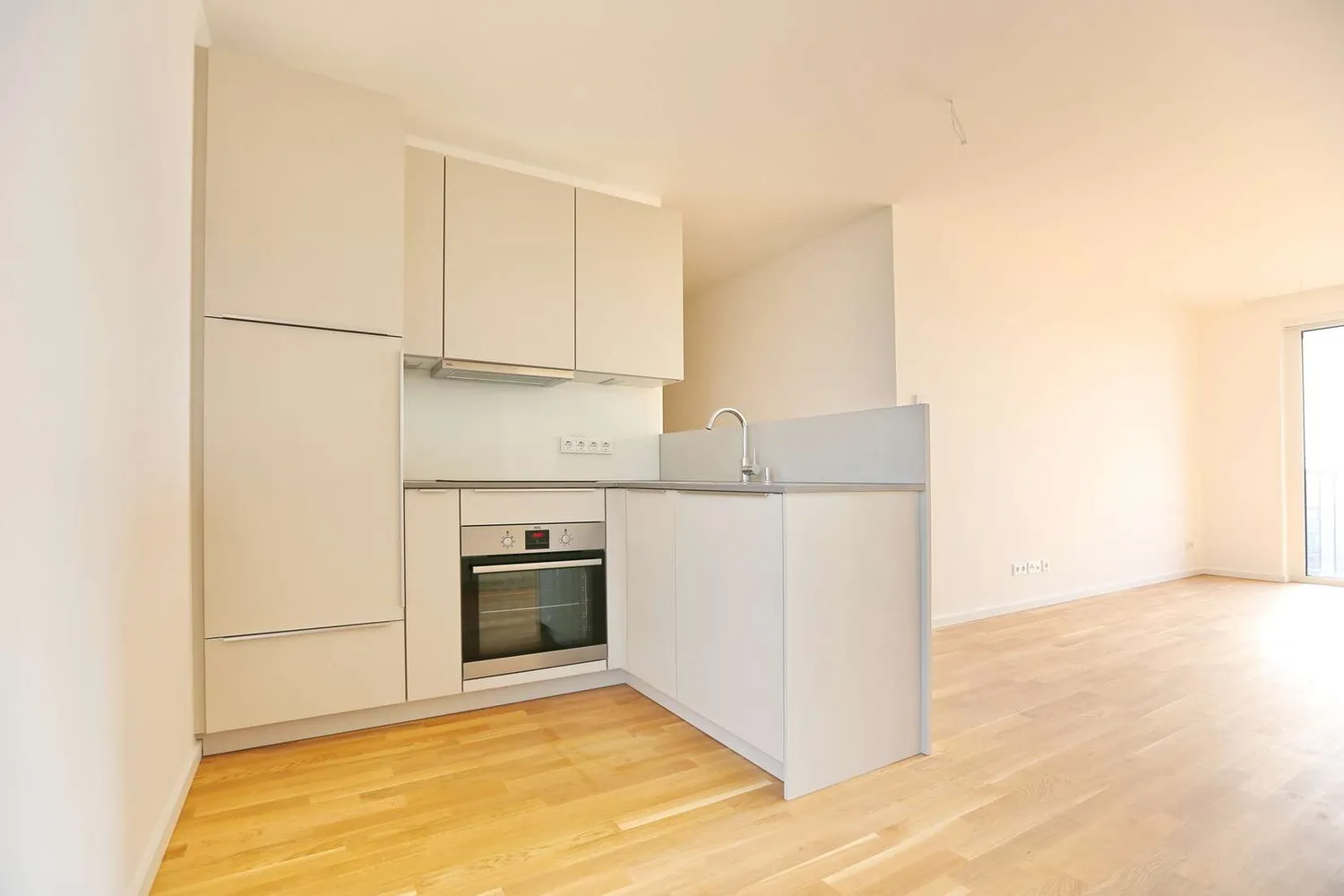 2 Zimmer Wohnung mit 66 m² in Berlin – Bild 4