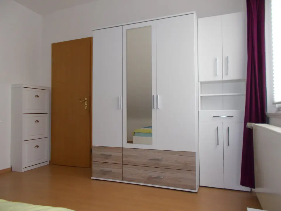 Shared room with 12 m² in Königswinter – Photo 3