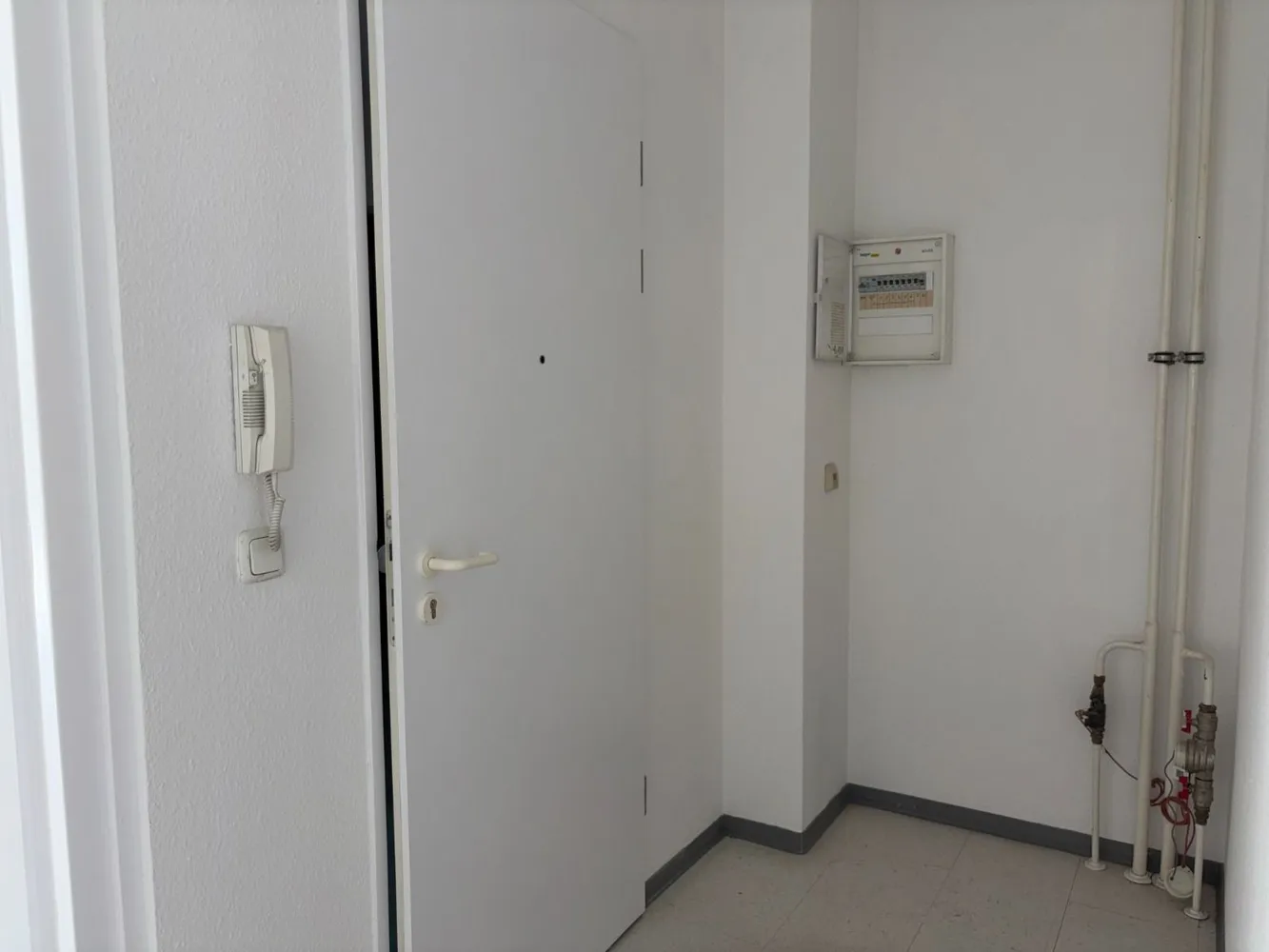 2 Zimmer Wohnung mit 60 m² in Berlin – Bild 7
