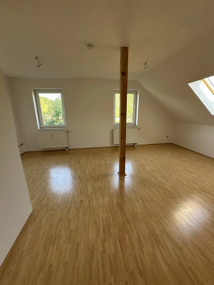 5 Zimmer Wohnung mit 154 m² in Halle (Saale) – Bild 8