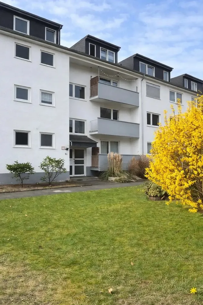 3 room apartment with 72 m² in Cologne – Photo 1