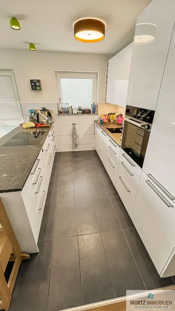 4 Zimmer Wohnung mit 119 m² in Leonberg – Bild 3