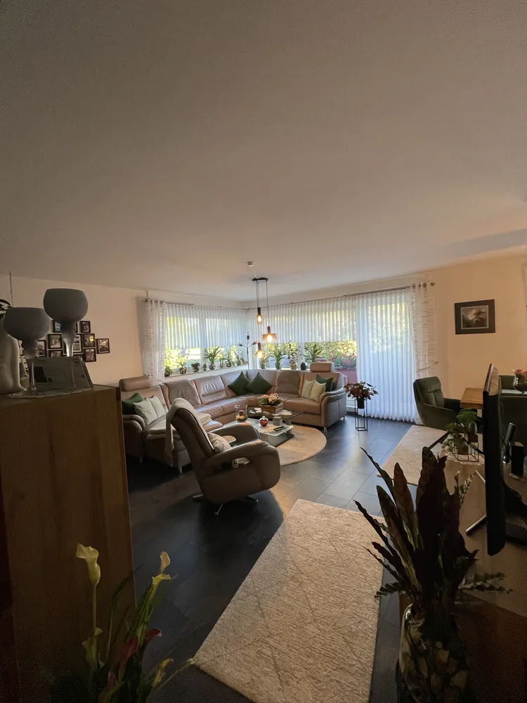 4 Zimmer Wohnung mit 97 m² in Mönchengladbach – Bild 2