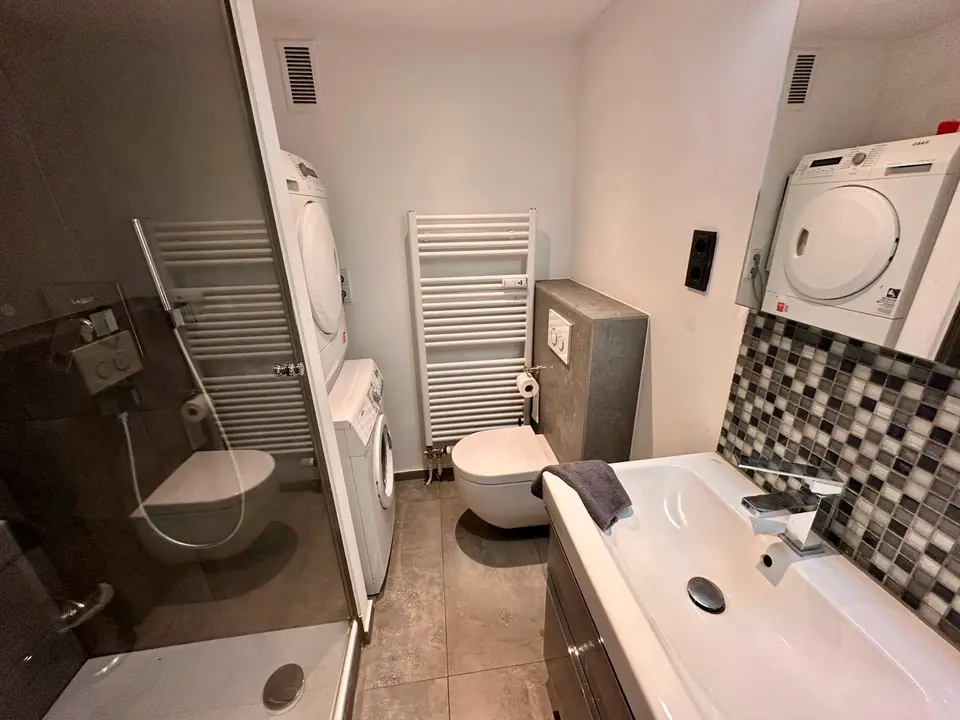 WG-Zimmer mit 35 m² in Düsseldorf – Bild 9
