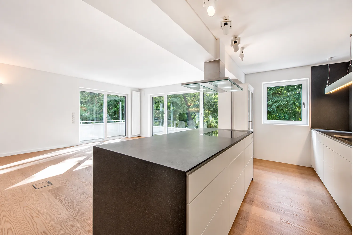 4 room apartment with 140 m² in Munich – Photo 1