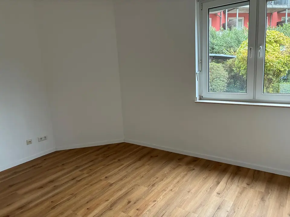 3 Zimmer Wohnung mit 85 m² in Neuss – Bild 2