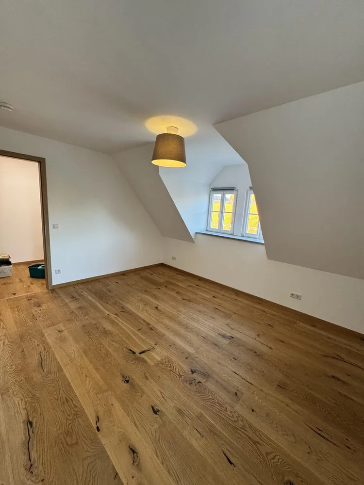 3 Zimmer Wohnung mit 94 m² in Nürnberg – Bild 3