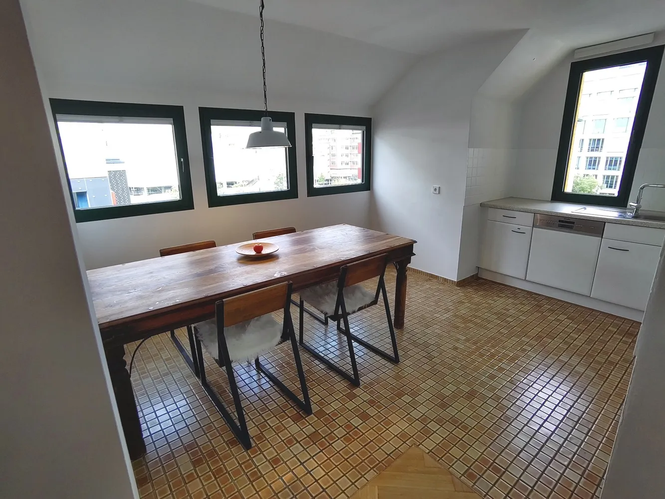 1 Zimmer Wohnung mit 85 m² in Ulm – Bild 3