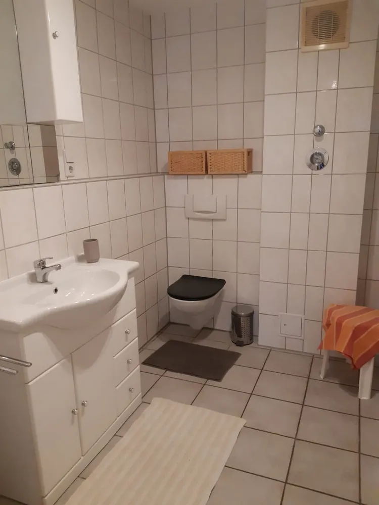 2 Zimmer Wohnung mit 83 m² in Bergisch Gladbach – Bild 8