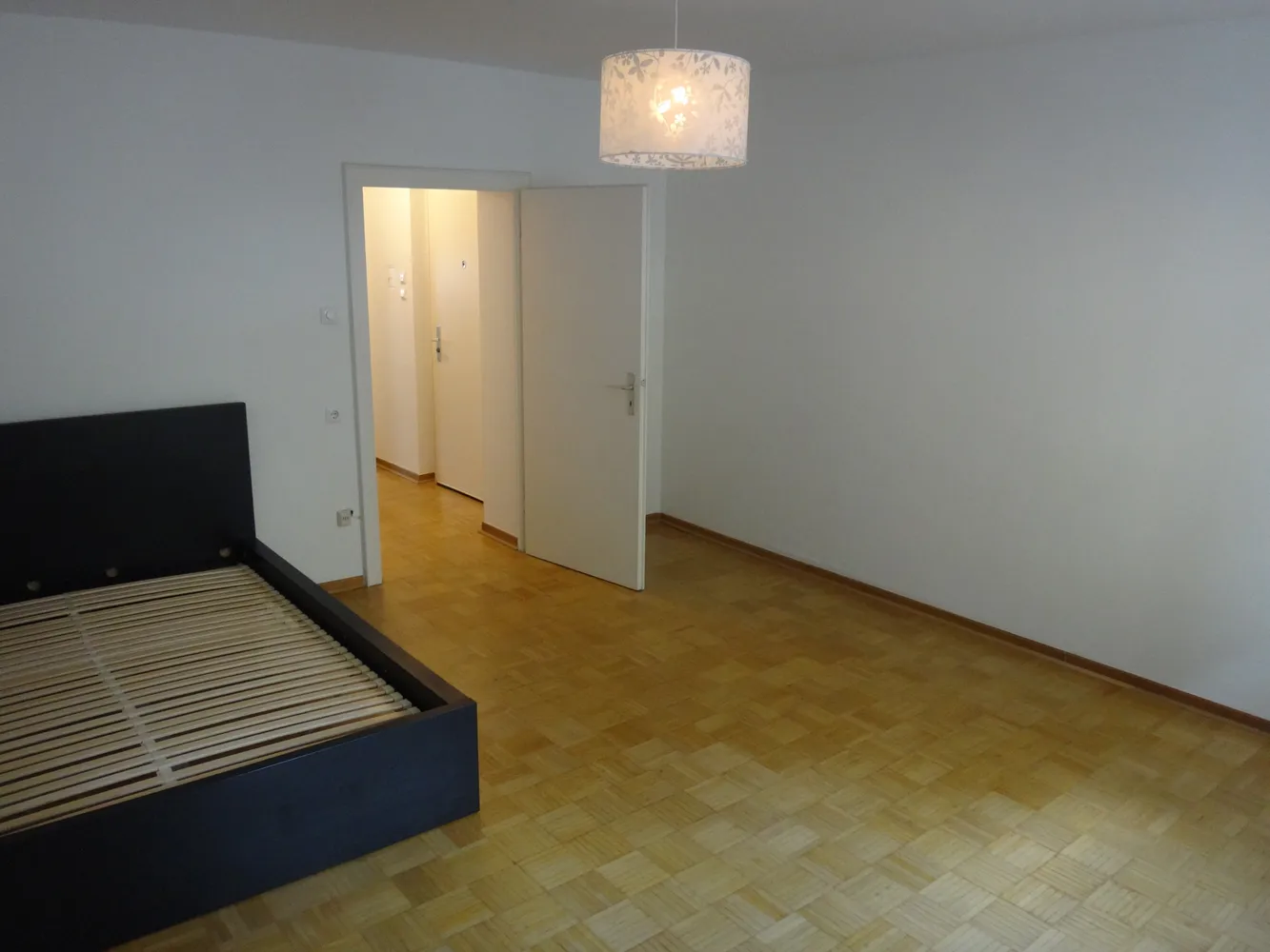 1 Zimmer Wohnung mit 36 m² in Düsseldorf – Bild 1