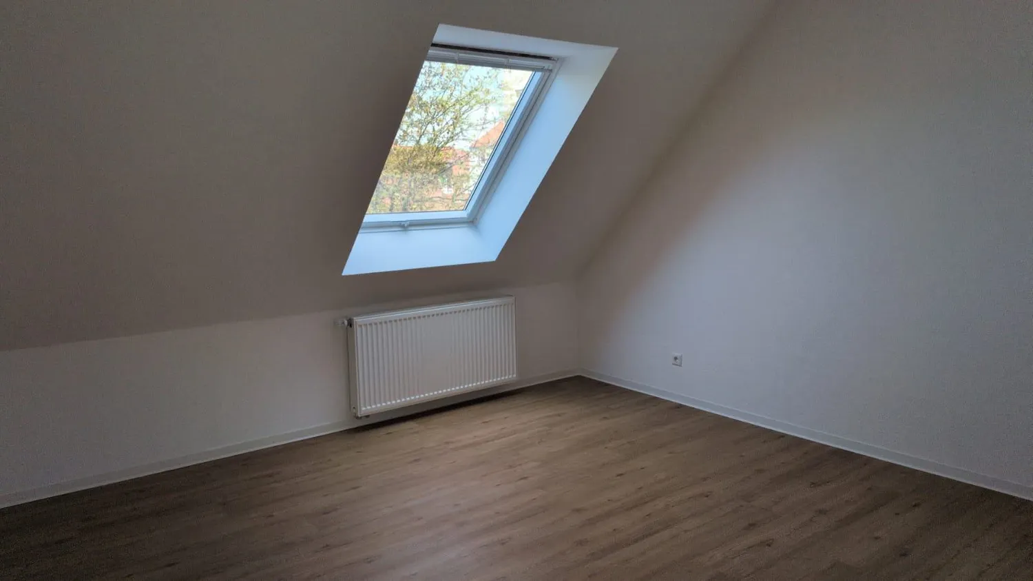 2 Zimmer Wohnung mit 64 m² in Hannover – Bild 2