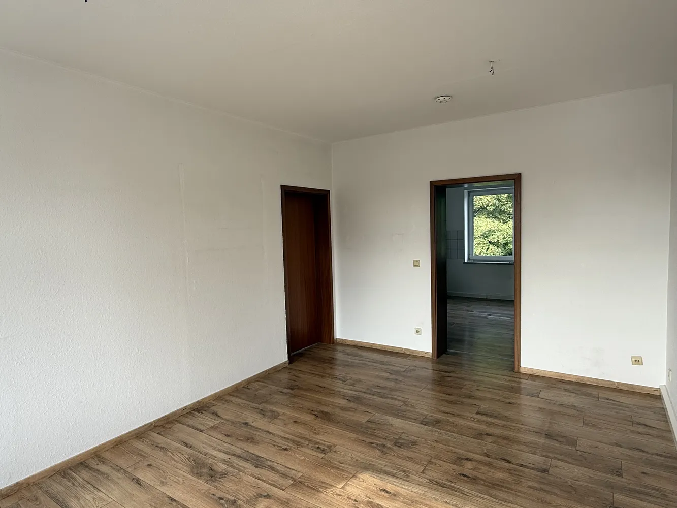 2 Zimmer Wohnung mit 53 m² in Halle (Saale) – Bild 3