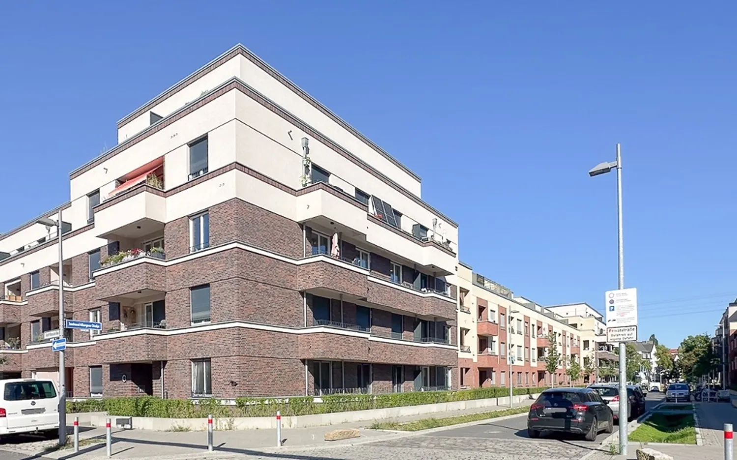 2 room apartment with 73 m² in Berlin – Photo 2