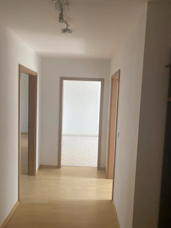 2 room apartment with 63 m² in Chemnitz – Photo 3