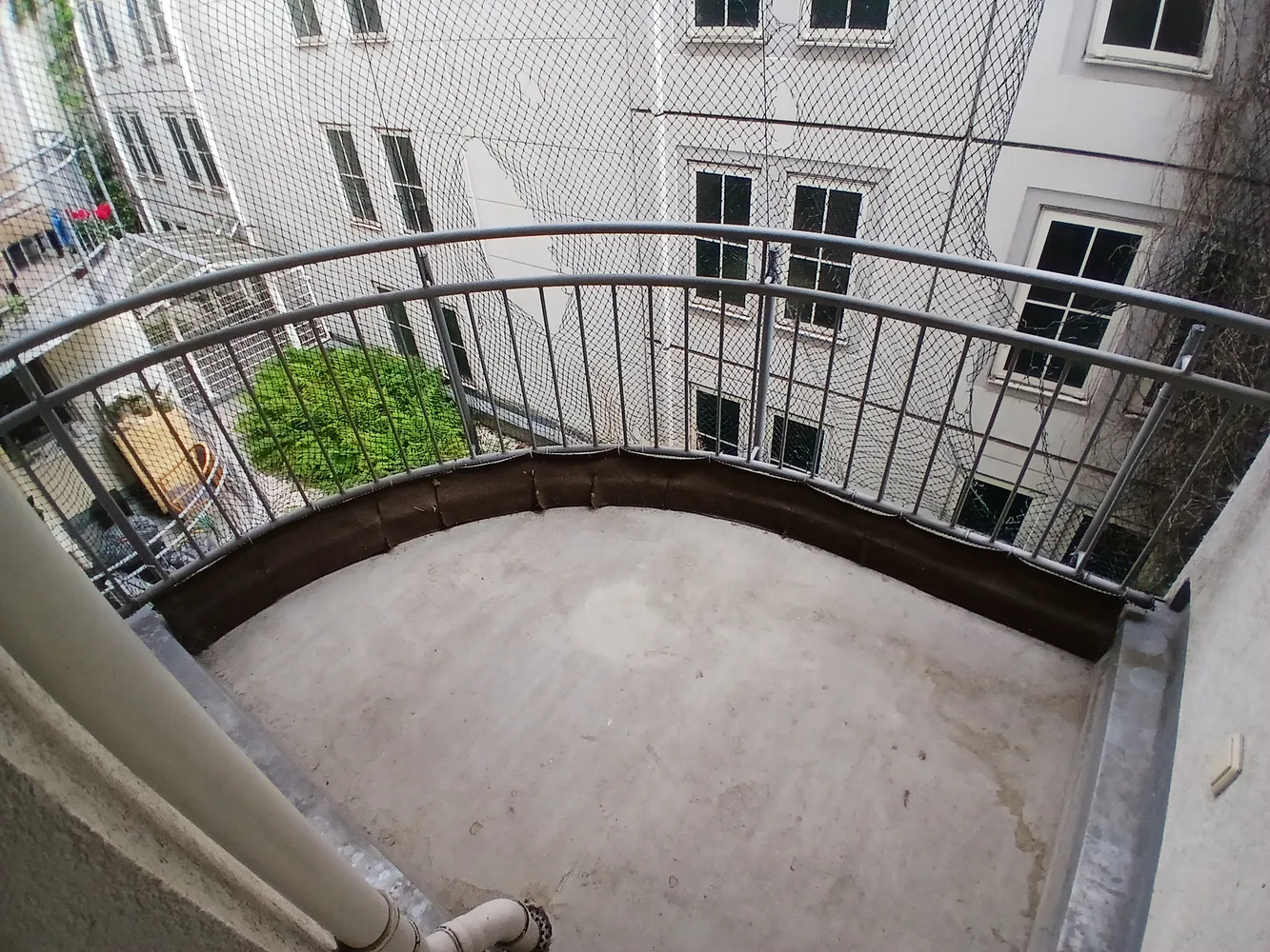2 Zimmer Wohnung mit 86 m² in Berlin – Bild 7