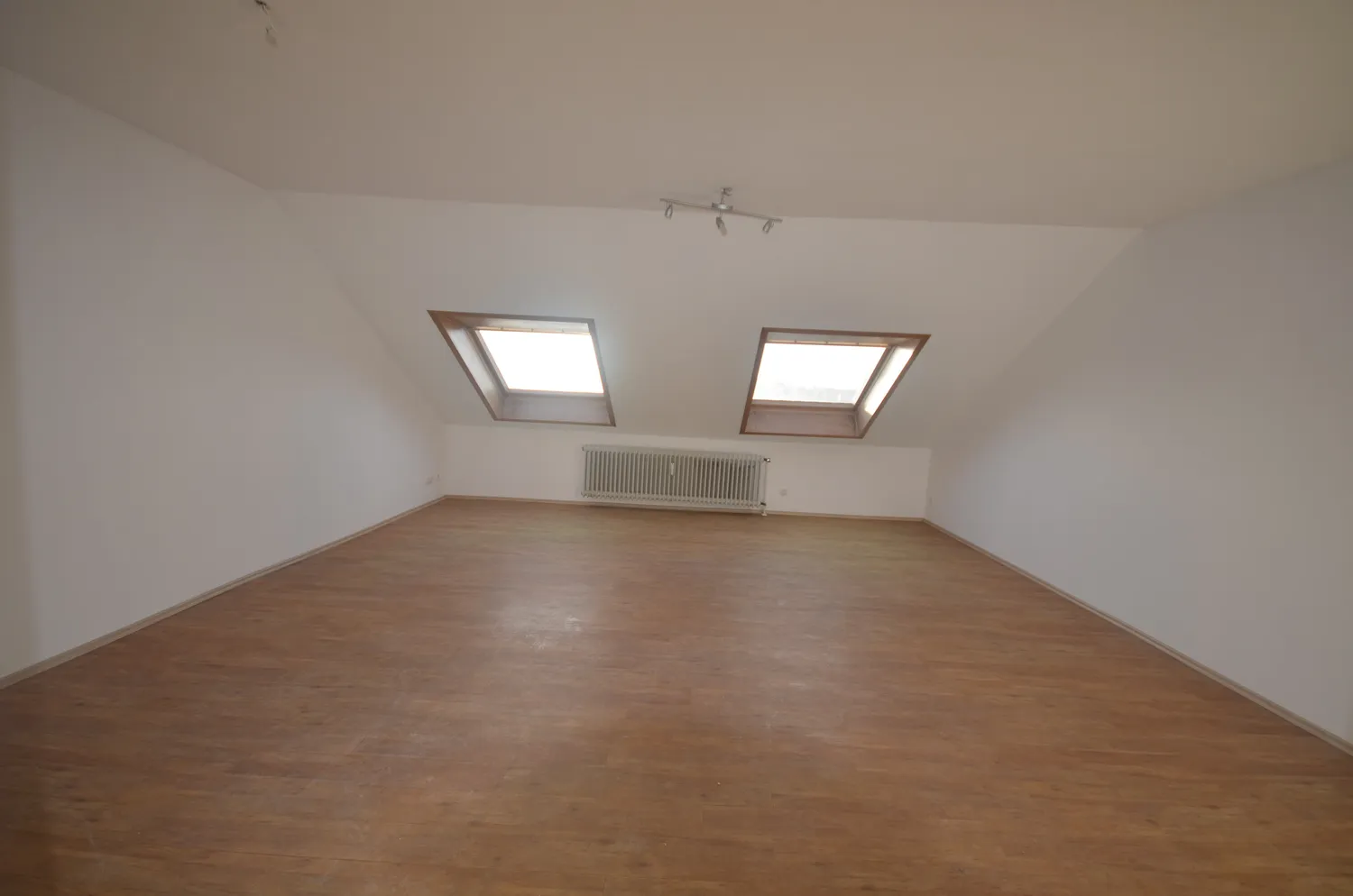 5 Zimmer Wohnung mit 98 m² in Fulda – Bild 2