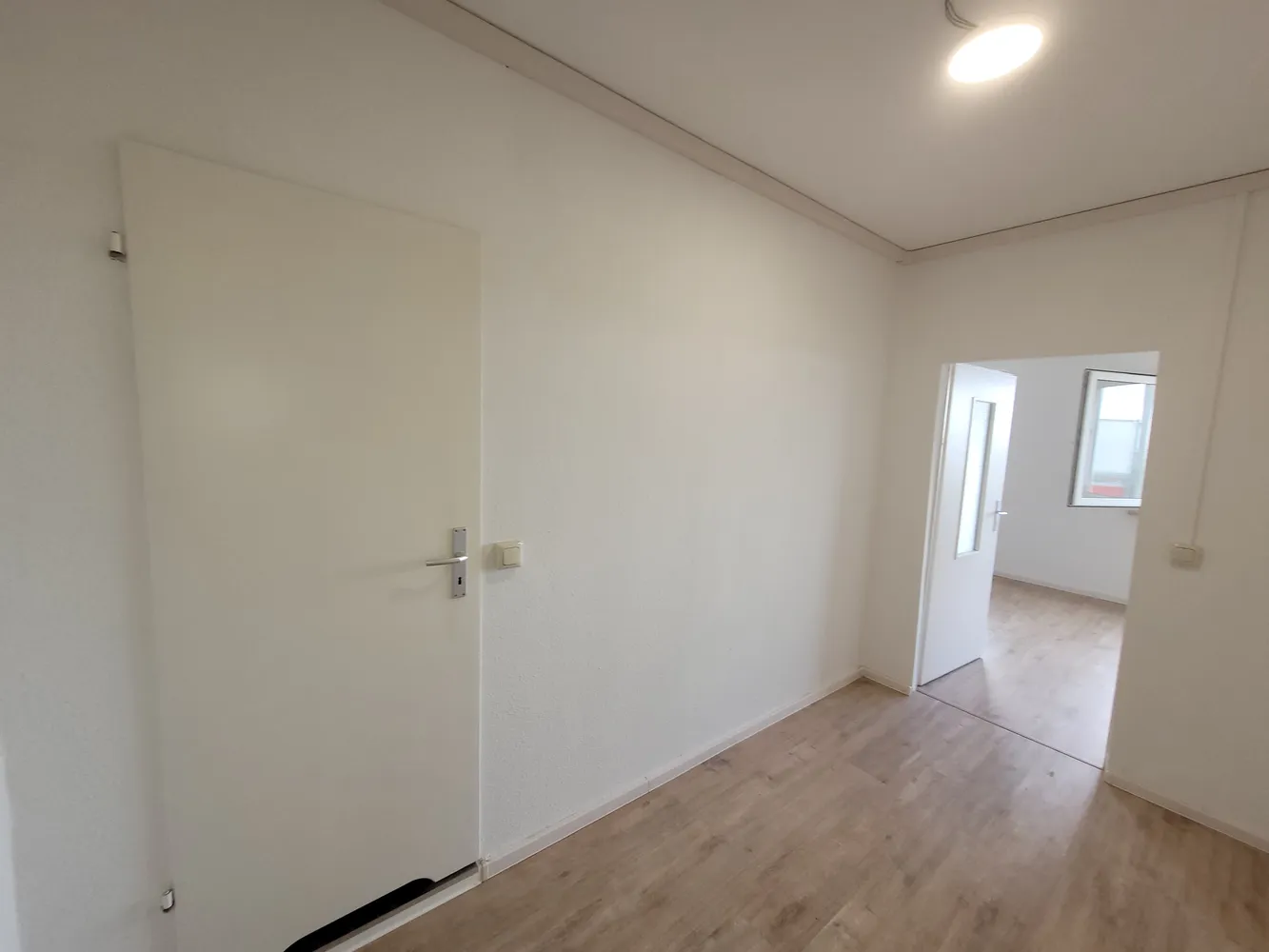 2 Zimmer Wohnung mit 48 m² in Halle (Saale) – Bild 8
