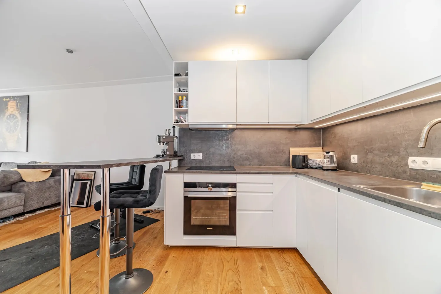 2 Zimmer Wohnung mit 75 m² in München – Bild 10