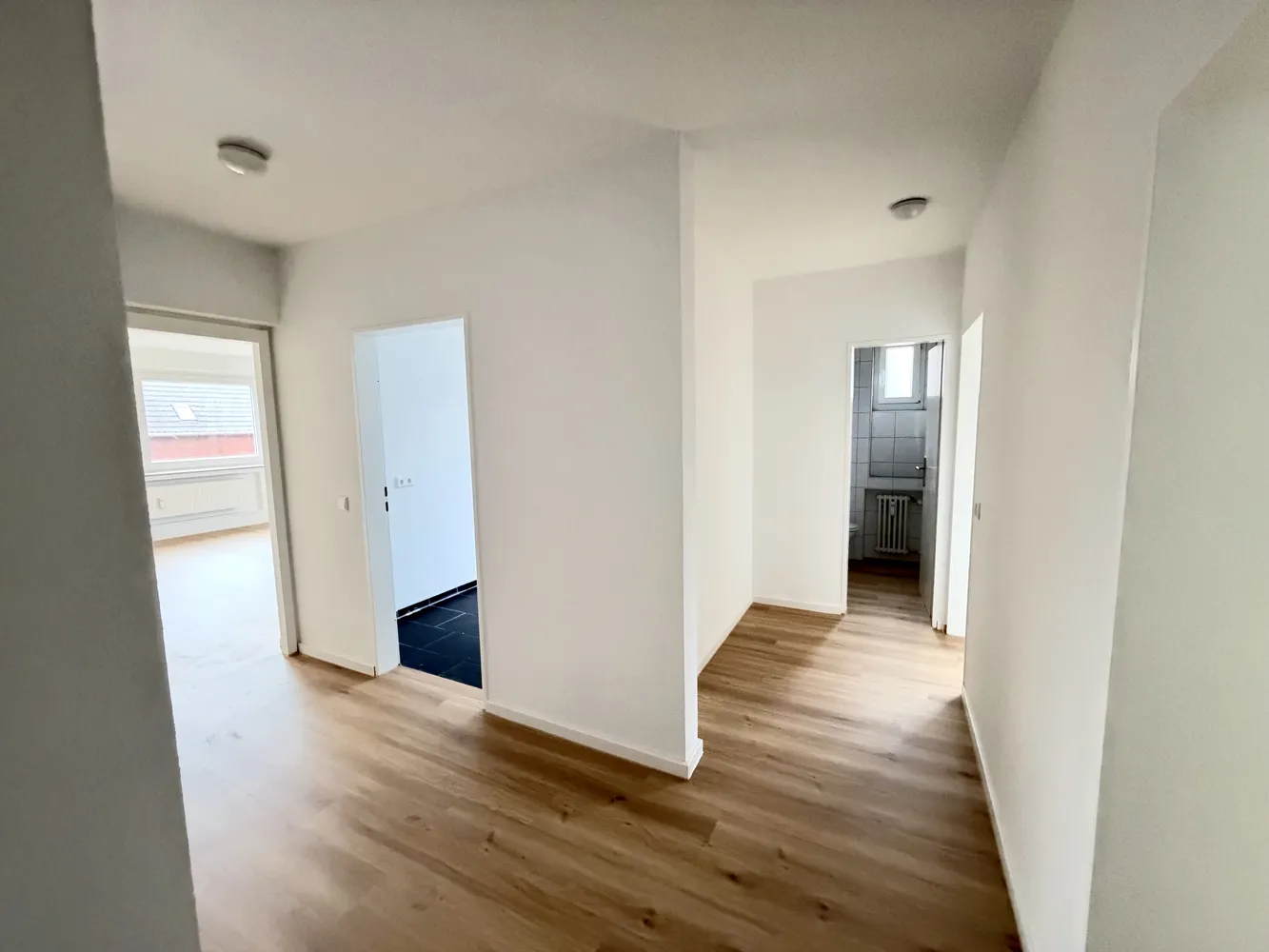 4 Zimmer Wohnung mit 81 m² in Oberhausen – Bild 9