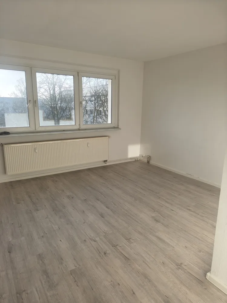 2 Zimmer Wohnung mit 46 m² in Neubrandenburg – Bild 2