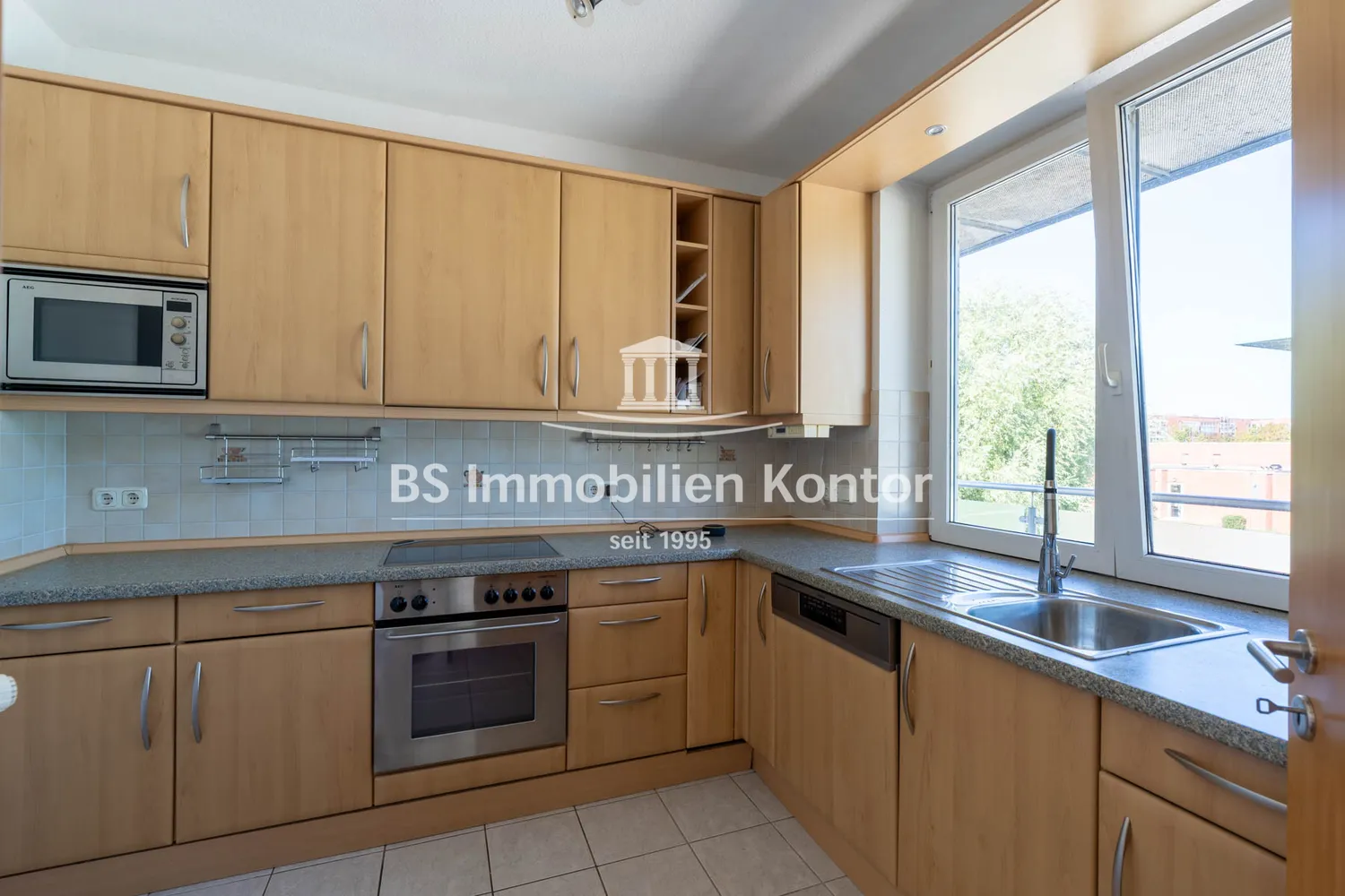3 Zimmer Wohnung mit 95 m² in Emden – Bild 1