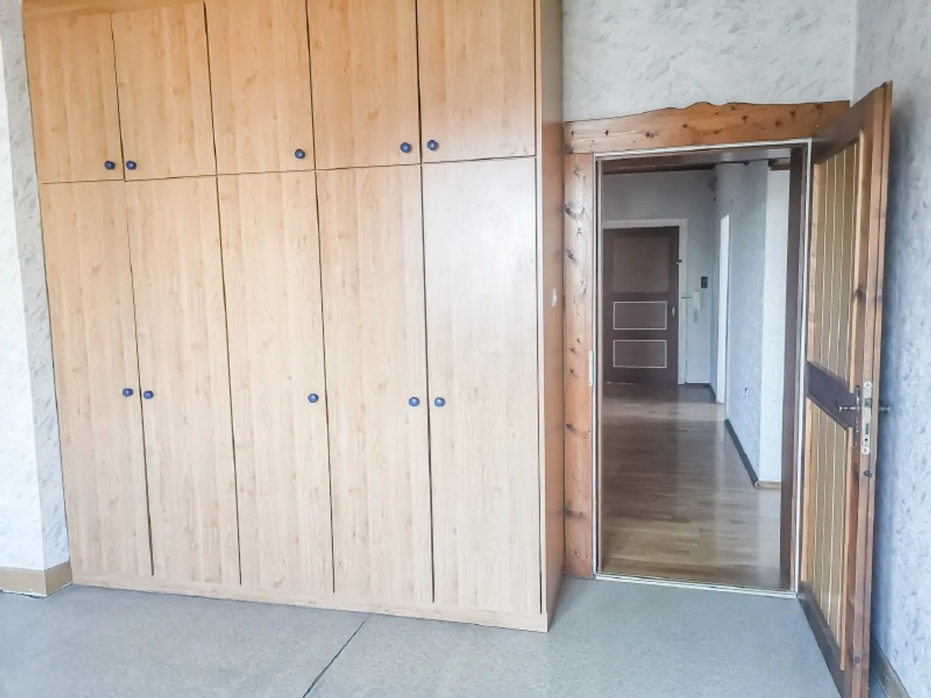 2 Zimmer Wohnung mit 75 m² in Düsseldorf – Bild 3
