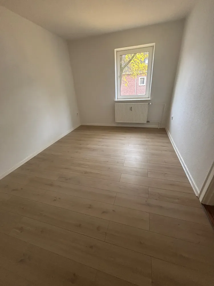 2 Zimmer Wohnung mit 40 m² in Neumünster – Bild 2