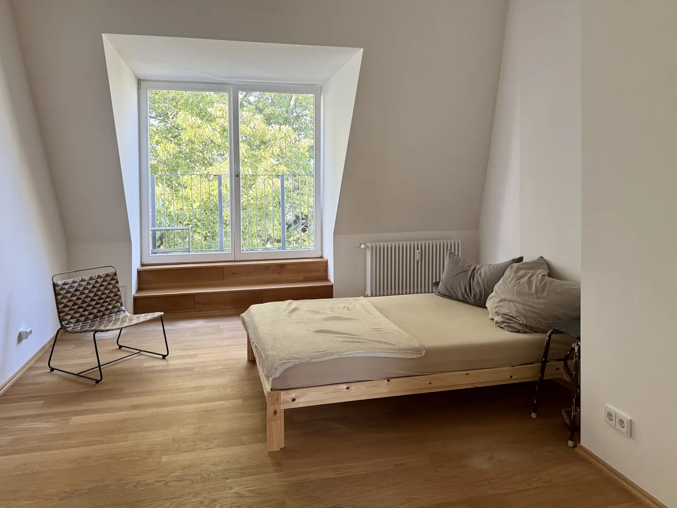 2 Zimmer Wohnung mit 81 m² in Berlin – Bild 3