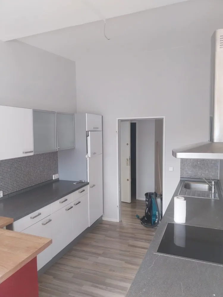3 Zimmer Wohnung mit 109 m² in Berlin – Bild 2