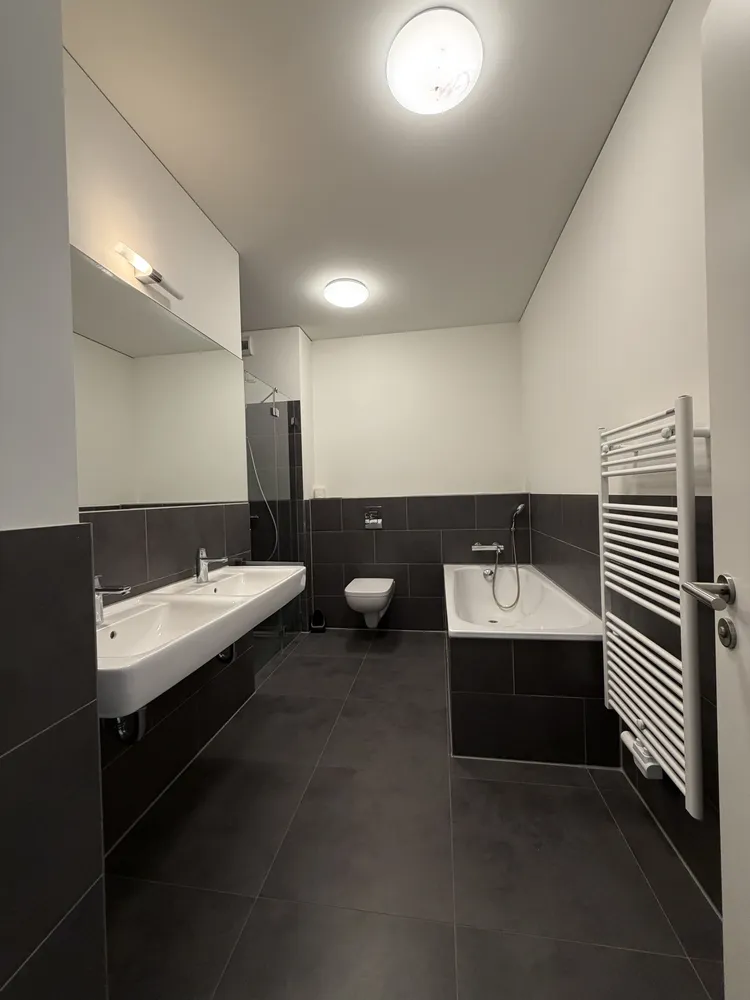 4 Zimmer Wohnung mit 119 m² in Frankfurt am Main – Bild 5