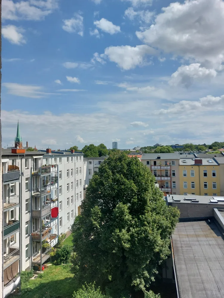 3 Zimmer Wohnung mit 70 m² in Rostock – Bild 2