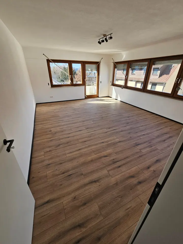 WG-Zimmer mit 26 m² in Herrenberg – Bild 1