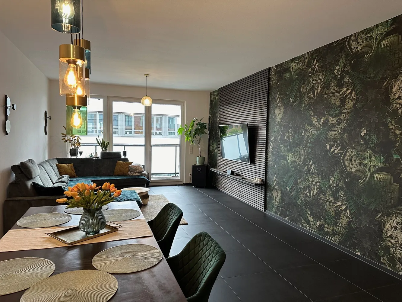 4 Zimmer Wohnung mit 105 m² in Hamburg – Bild 2