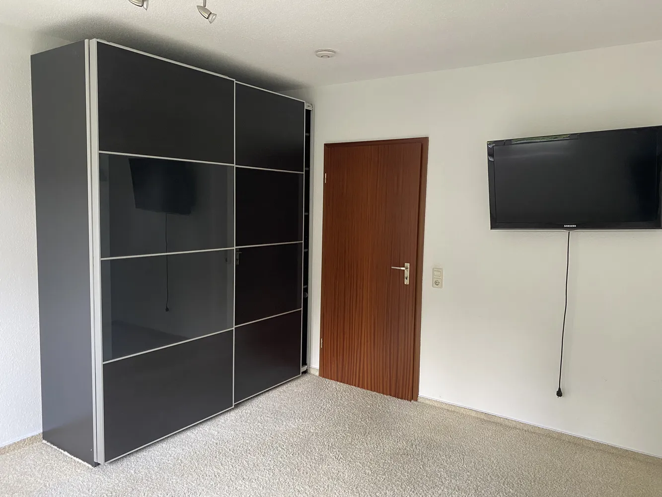 2 Zimmer Wohnung mit 65 m² in Leverkusen – Bild 11