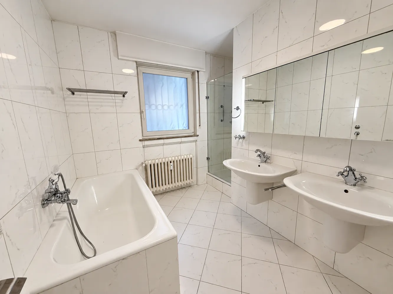 4 Zimmer Wohnung mit 158 m² in Stuttgart – Bild 9