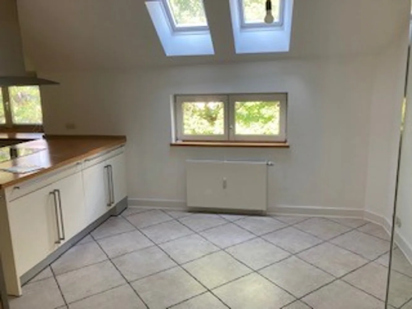 8 Zimmer Wohnung mit 275 m² in München – Bild 11