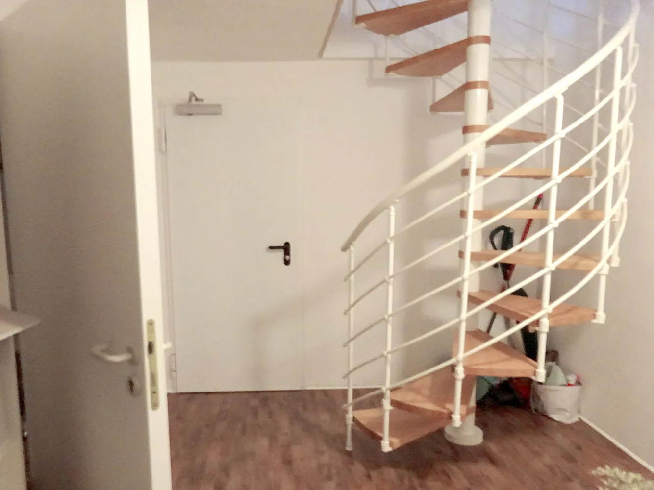5 Zimmer Wohnung mit 104 m² in Hilden – Bild 1