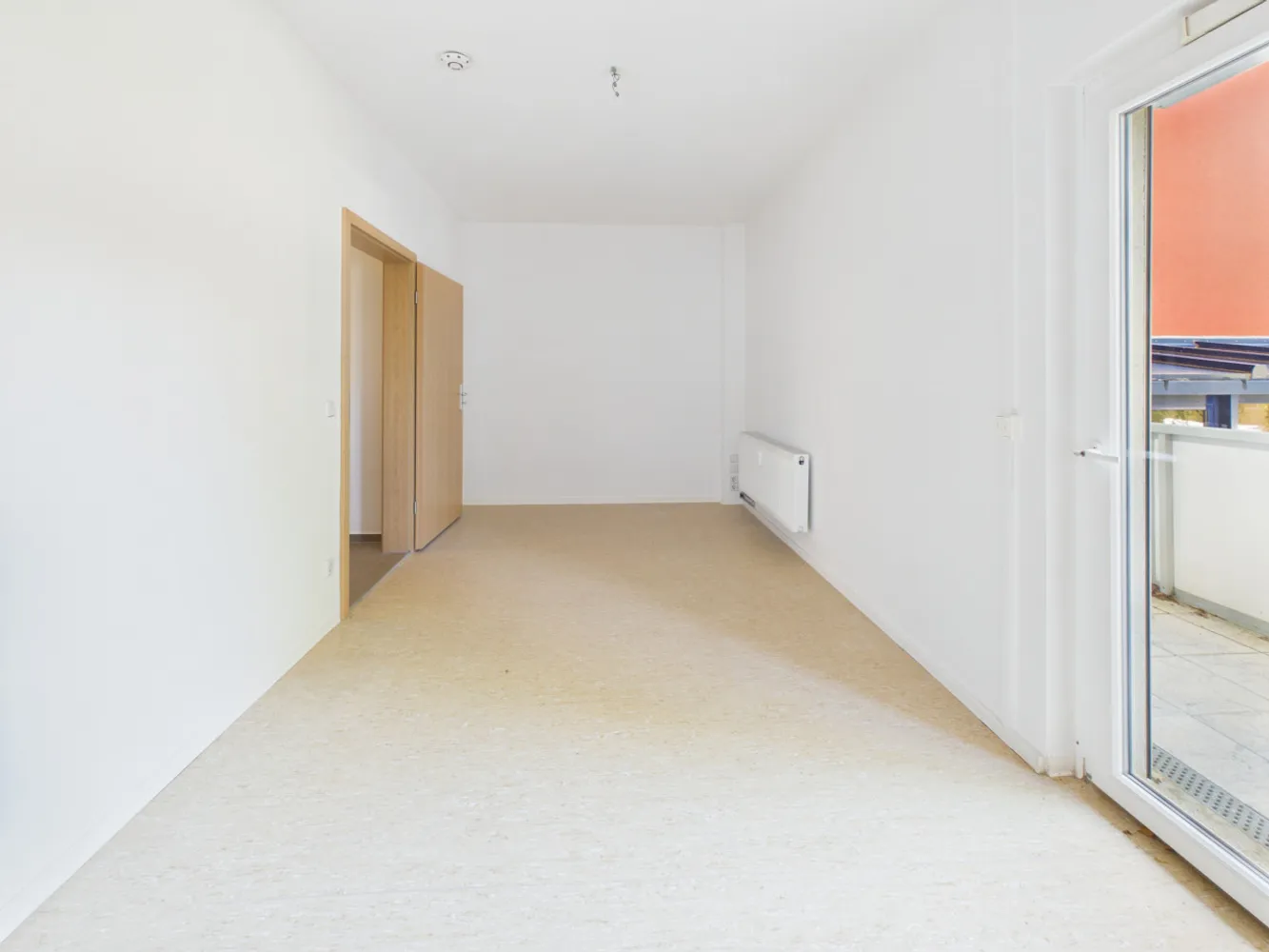 2 room apartment with 65 m² in Chemnitz – Photo 5