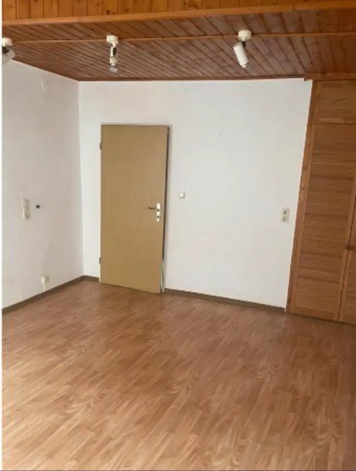 2 Zimmer Wohnung mit 35 m² in Eschwege – Bild 2