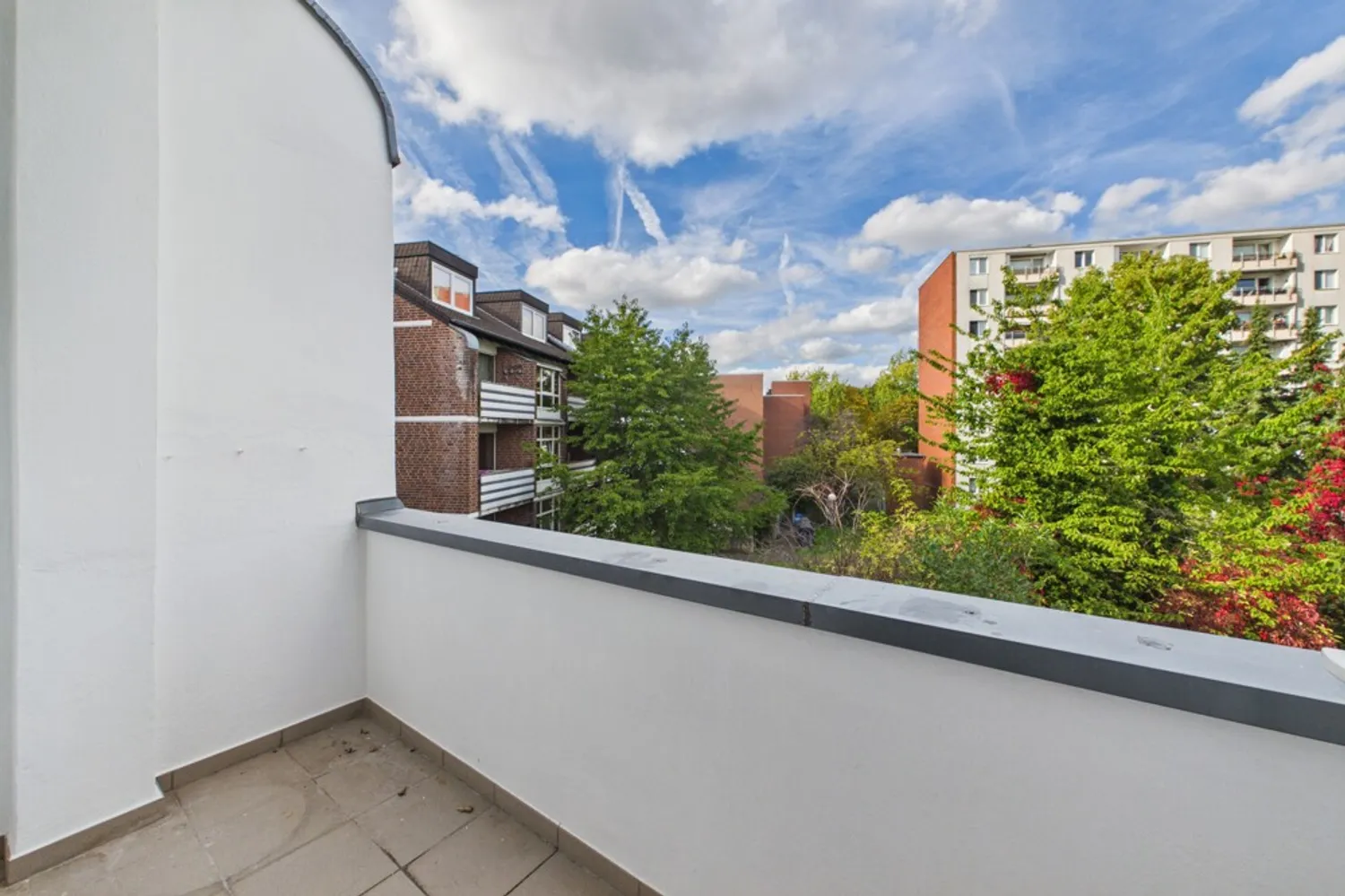 2 Zimmer Wohnung mit 65 m² in Düsseldorf – Bild 11