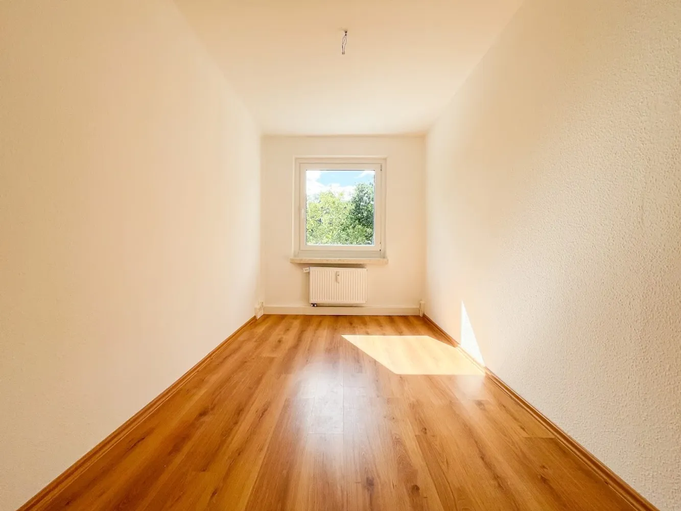 4 Zimmer Wohnung mit 70 m² in Chemnitz – Bild 8
