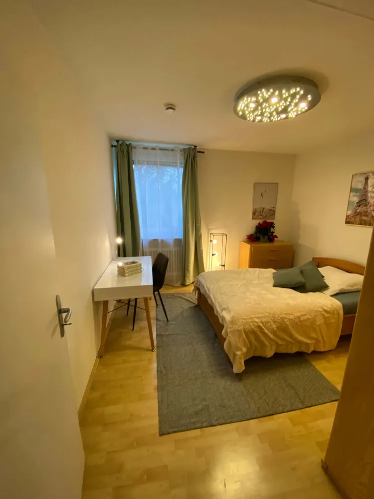 Shared room with 13 m² in Munich – Photo 4
