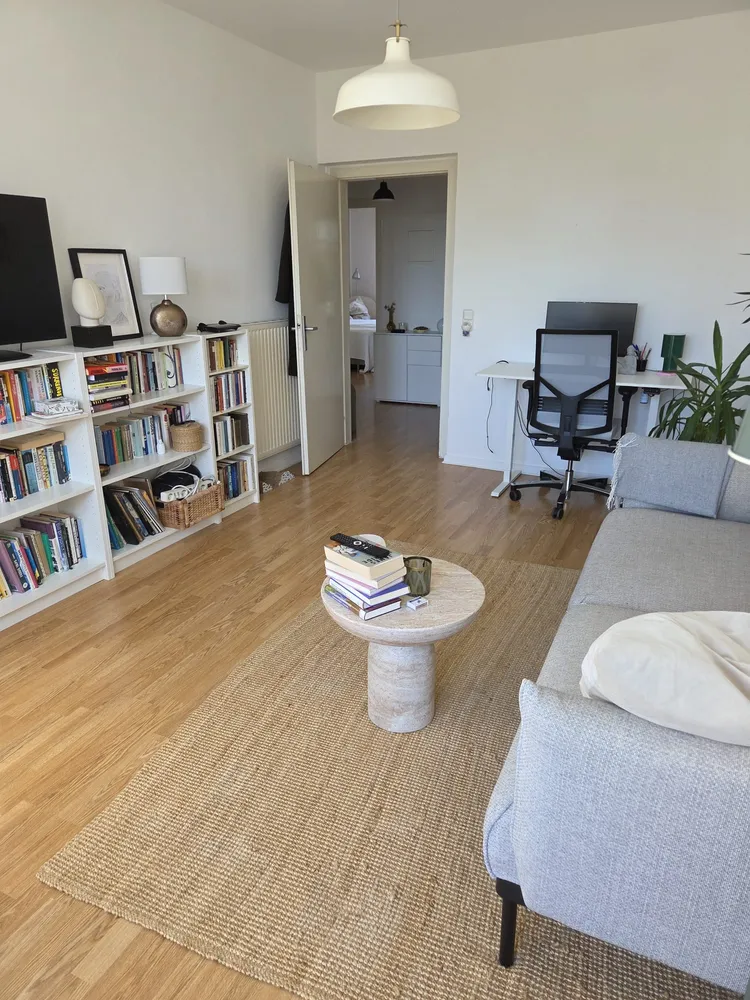 2 room apartment with 57 m² in Düsseldorf – Photo 2