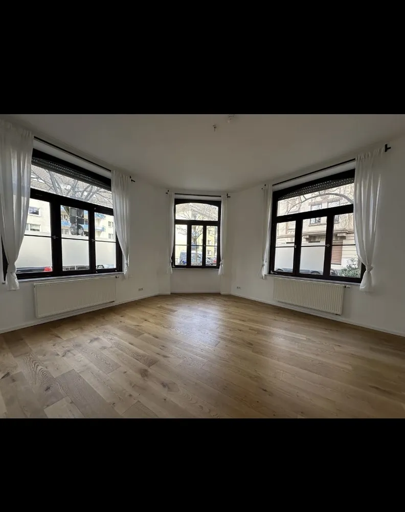 2 room apartment with 42 m² in Cologne – Photo 1