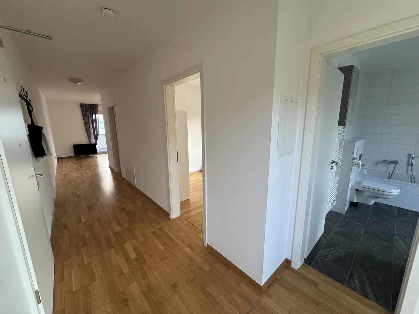 2 Zimmer Wohnung mit 74 m² in Frankfurt am Main – Bild 1