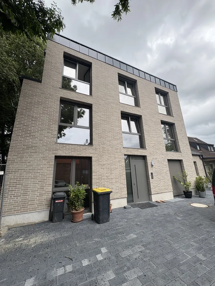 2 Zimmer Wohnung mit 67 m² in Köln – Bild 1